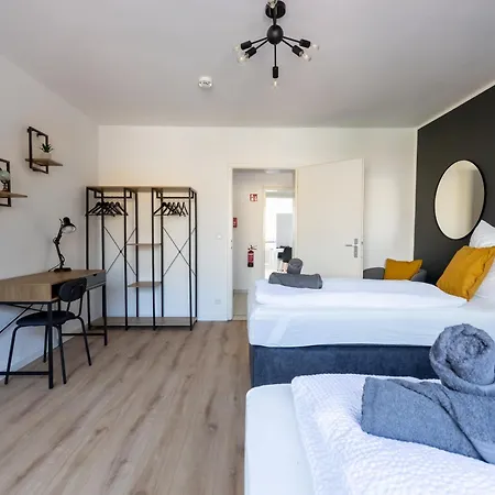 Zentrales Kaffeevollautomat Parkplatz